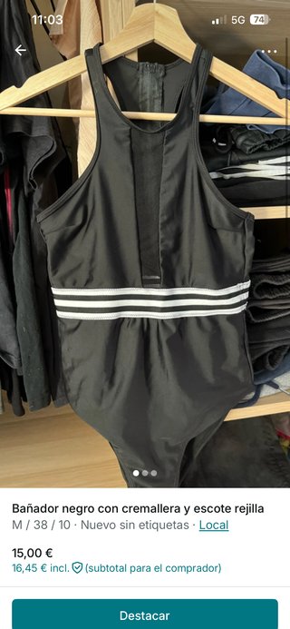 Bañador negro con cremallera y detalles