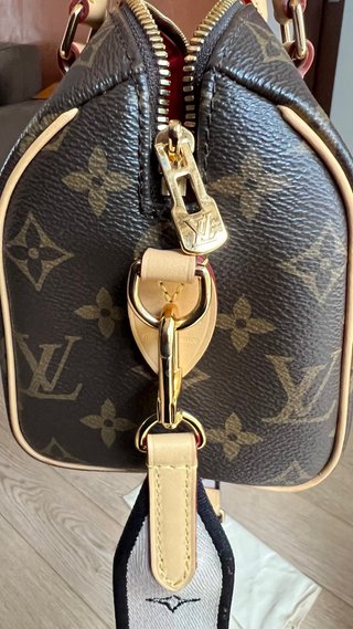 Louis Vuitton Speedy Bandouliere 20