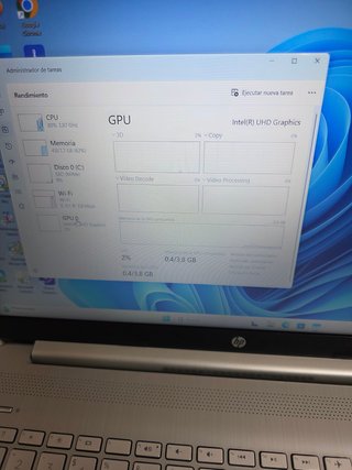 Ordenador portátil HP i3 ONCEAVA GENERACIÓN, 8RAM