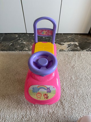 Coche correpasillos infantil rosa