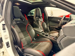 Mercedes-Benz Clase CLA Mercedes-AMG CLA 45 4MATIC