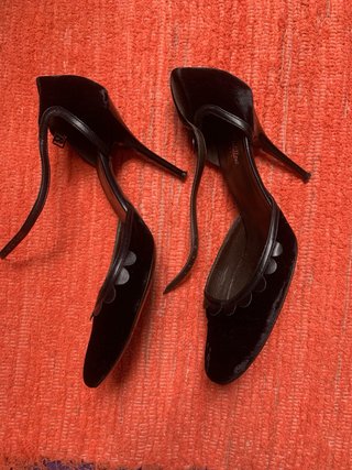 Zapatos de tacón negros Ricardo Cartillone