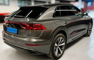 Audi Q8  55 TFSI 2022 ETIQUETA ECO 340CV 18K 2022