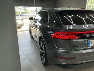 Audi Q8  55 TFSI 2022 ETIQUETA ECO 340CV 18K 2022