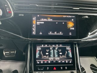 Audi Q8  55 TFSI 2022 ETIQUETA ECO 340CV 18K 2022
