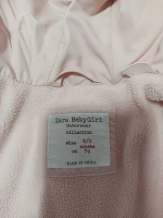 Abrigo rosa bebé con capucha