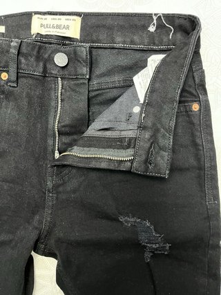 Pull&Bear Vaqueros Negros Rotos Talla S