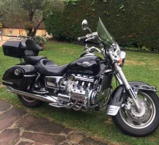 Honda F6C Valkyrie GL 1500 Negra