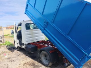 Sedán Potes i mudanzas