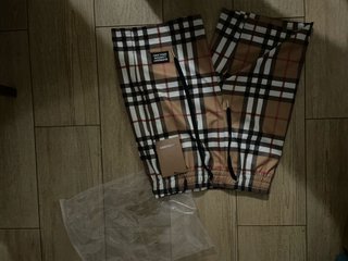 Calções Burberry Check