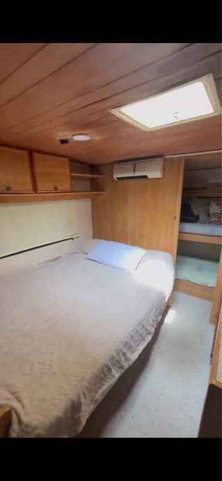 Caravana fija en camping