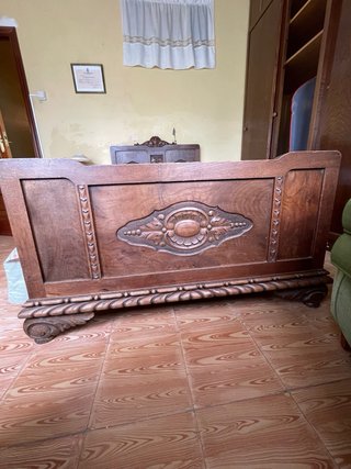 Conjunto habitación madera maciza tallado