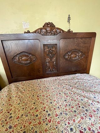 Conjunto habitación madera maciza tallado