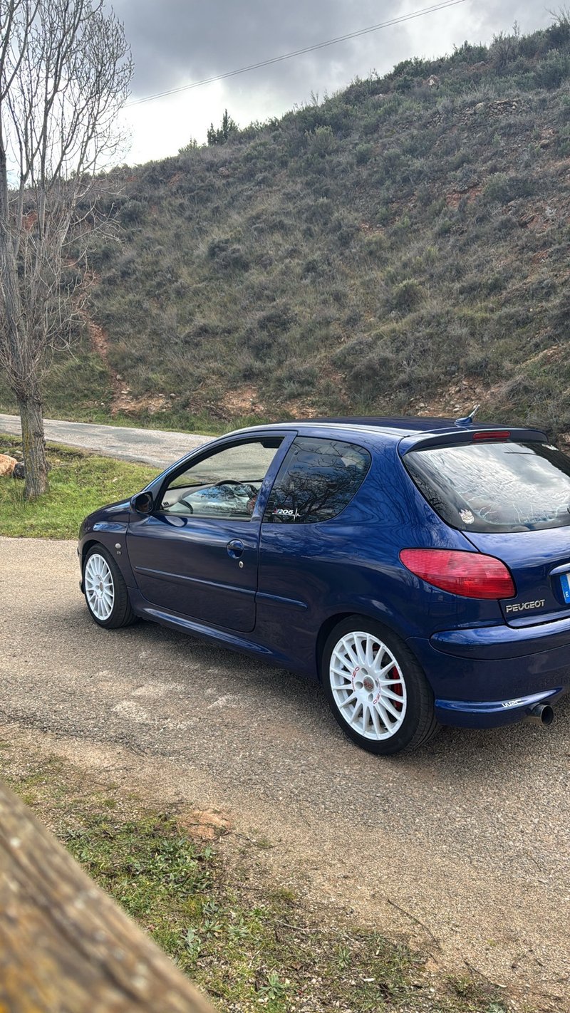 Peugeot 206 gti - foto 1