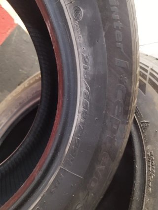 4 Neumáticos 215/65 R17 99H 90%