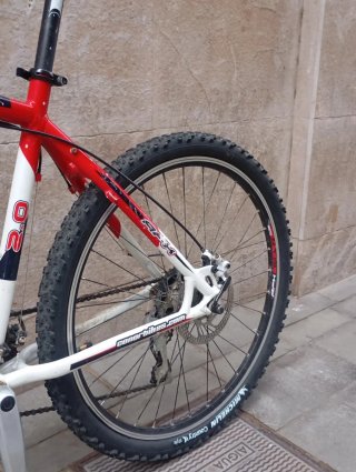 Bicicleta de montaña AFX Conor, talla S