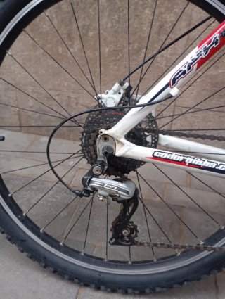Bicicleta de montaña AFX Conor, talla S