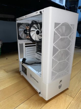 Ordenador de sobremesa Nfortec blanco