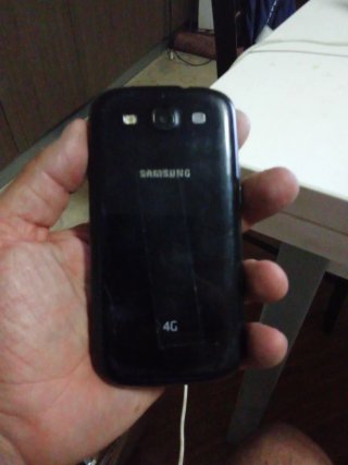 Samsung GT-I9305 Mobile Phone per ricambi