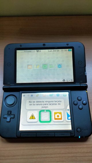 Nintendo 3DS XL Argento
