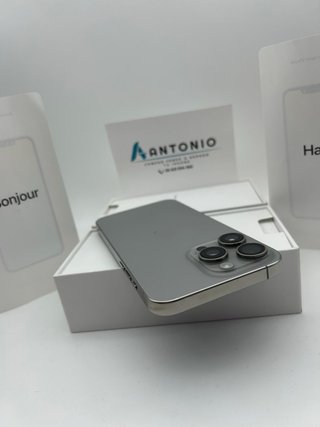 IPHONE 15 PRO CON GARANTIA Y 100% SALUD