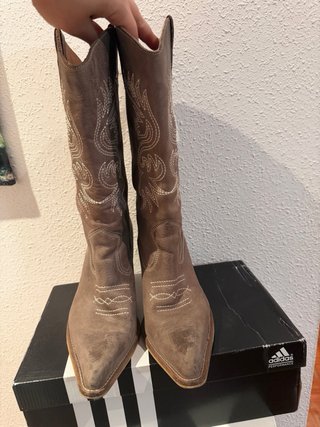 Botines grises mujer