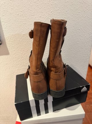 Botines grises mujer