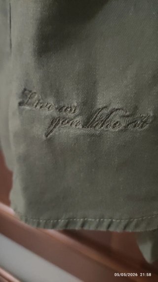 Camicia militare donna verde con borchie XL