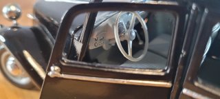 coche Citroën 15 CV  1952 Maisto 1:18 maqueta