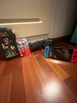 Fundas para Nintendo Switch + Juegos + Mandos Pro