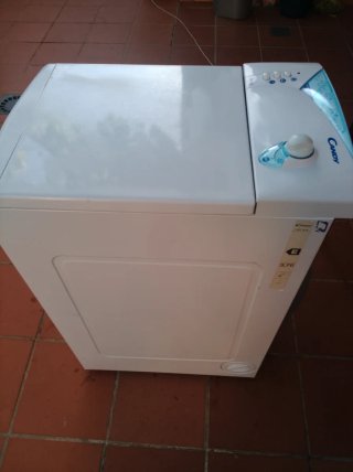 Secadora Candy CST 10 capacidad de carga 4'5