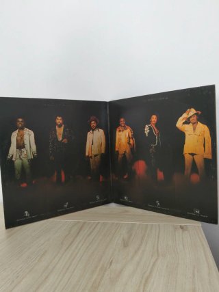 The Isley Brothers Vinilo The Heat Is On