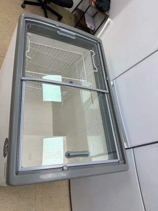 Congelador Arcón Puerta Cristal con garantía