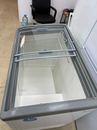 Congelador Arcón Puerta Cristal con garantía