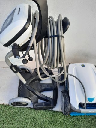 Robot Limpiafondos Zodiac Eléctrico