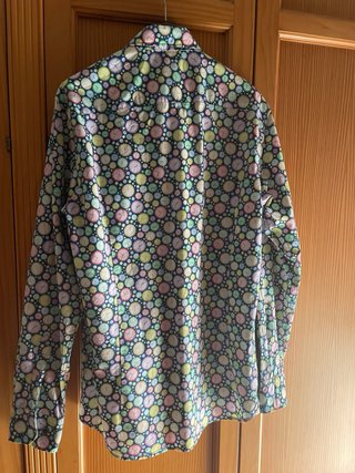 Camisa chico estampado relojes 100% algodon.