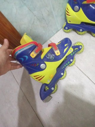Casco y Patines Toy Story