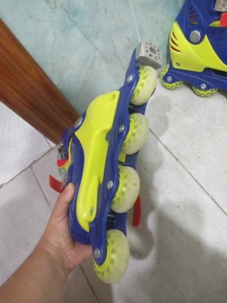 Casco y Patines Toy Story