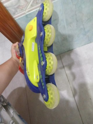 Casco y Patines Toy Story
