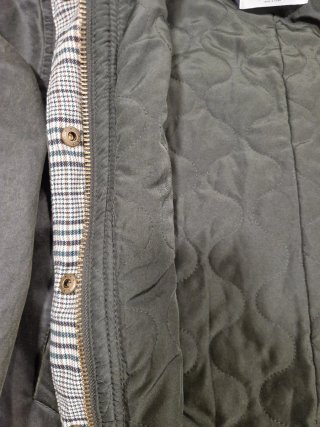 Parka encerada verde oliva Stradivarius