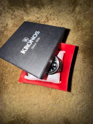 Reloj Kronos Negro y Plateado