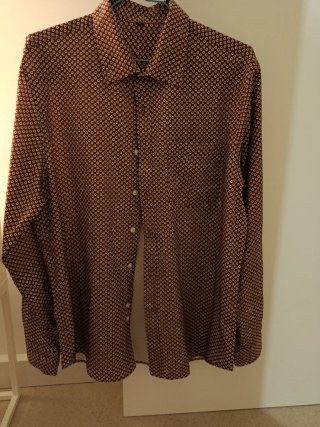 Camisa estampada hombre