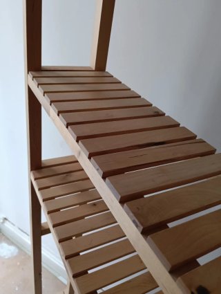 Estantería de madera Ikea