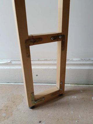 Estantería de madera Ikea