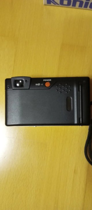Cámara Konica Z-up 80e Plata