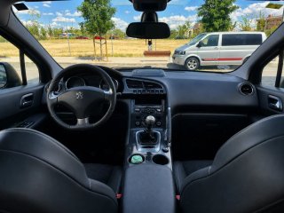 Peugeot 3008 2014
