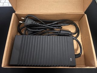 Fuente Alimentación Fanatec 8Nm