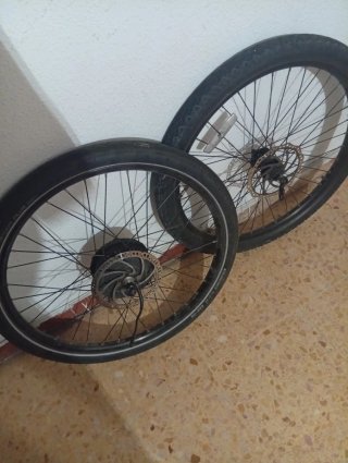 Ruedas de Bicicleta Eléctrica