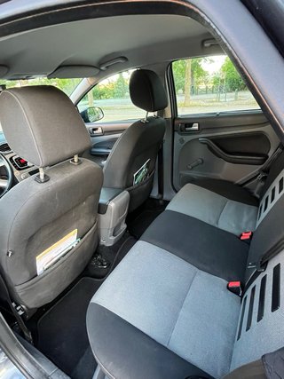 Ford Focus 2010