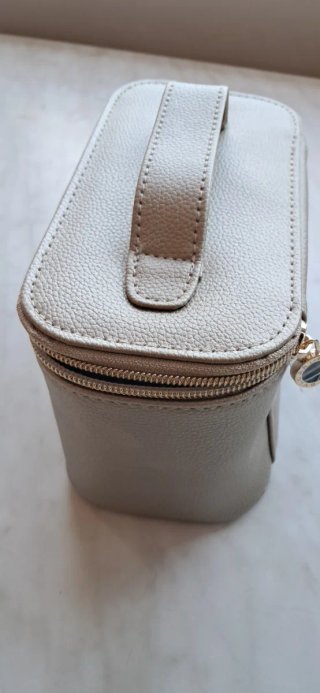 Vanity Case Bvlgari Emirates